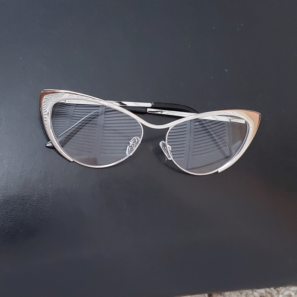Elegant Silver Anti Blue Light Cat-Eye Glasses - New Without Tags - Picture 3 of 5